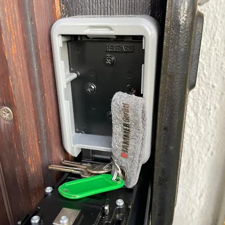 Fridays شقة شكلارسكا بوريبا