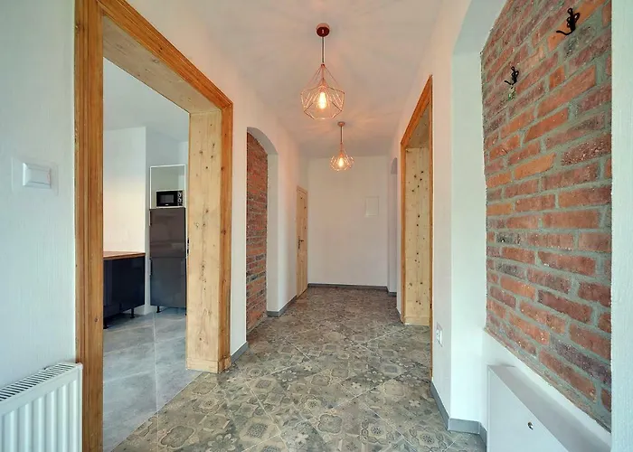 Fridays Шклярска-Поремба